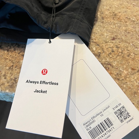 lulu lemon black jacket - Picture 6 of 6